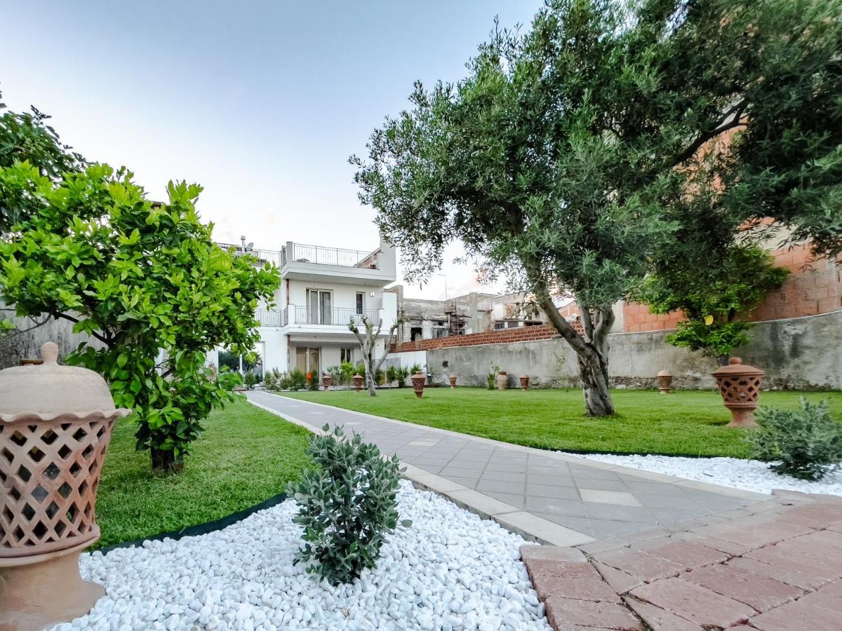 B&B Ottocento Sul Mare Nizza di Sicilia Exterior foto